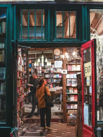 Authors & Bookstores